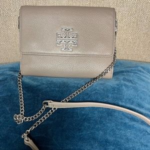 Tory Burch French Gray Britten Chain Wallet